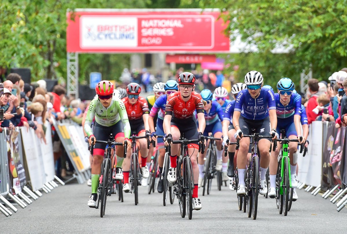 BritishCycling's tweet image. It's the third National Circuit Series event in a week this evening as we head down south for the Guildford Town Centre Races! 

Scene of a memorable @MarkCavendish stage win on the @TourofBritain in 2013, the town centre is new to the National Circuit Series this year and, with…