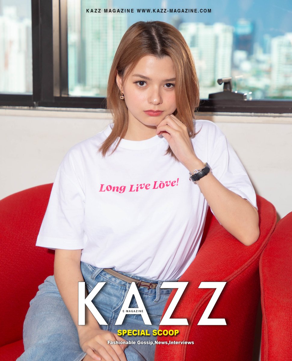 Kazzmagazine's tweet photo. #KAZZxBeckyLLL #Beckysangels

ทุ่มสุดตัว!! สาวสวยสุดฮอต ‘เบคกี้ รีเบคก้า’ กับผลงานภาพยนตร์เรื่องแรกในชีวิต “Long Live Love! ลองลีฟ เลิฟว์” 👏🏻👏🏻

ถือว่าเป็นอีกหนึ่งนักแสดงสาวสวยน้องใหม่ที่ฮอตและมาแรงมาก ๆในตอนนี้ สำหรับ ‘เบคกี้ รีเบคก้า แพทรีเซีย อาร์มสตอง’ ที่ล่าสุดได้มีผลงา��ภาพยนตร์ออกมาให้แฟน ๆ ได้ชมกัน อย่างเรื่อง “Long Live Love! ลองลีฟ เลิฟว์” กับบทบาทของ ‘น้องนะโม’ ที่บอกเลยว่าเป็นชาเลนจ์ครั้งใหม่ของสาวเบคกี้สุด ๆ เพราะต้องแสดงเป็นลูกสาวของ สติ (ซันนี่  สุวรรณเมธานนท์) และ เมตตา (ชมพู่ อารยา) ลูกสาวที่สุดจะเอือมระอาพ่อตัวเอง และมักต่อต้านเขาอยู่เรื่อยไป แถมอยากให้พ่อแม่เลิกกันสุดๆ แต่ภายใต้สายตาอันเย็นชา และคำพูดแสนประชดประชันนั้น ซึ่งนะโมได้ซ่อนปมลึกๆ บางอย่างไว้และรอวันให้ใครบางคนเข้าใจเขาอย่างแท้จริงนั่นเอง 

เรียกได้ว่าทั้งสวย ทั้งเก่งสุด ๆ ใครยังไม่ได้ไปชมฝีมือการแสดงภาพยนตร์ของน้องเบคกี้ ต้องรีบไปดูกันเลย บอกเ���ยว่าห้ามพลาด โดยทาง KAZZ ก็ไม่พลาดความน่ารัก ความซน ความแสบ ของน้องนะโม เลยพาสาวเบคกี้มาสัมภาษณ์ถึงความรู้สึกกับผลงานภาพยนตร์เรื่องแรกกันหน่อย ซึ่งแฟน ๆ สามารถติดตามชมคลิปสัมภาษณ์ของเบคกี้ได้เร็ว ๆ นี้ ทาง KAZZ MAGAZINE เลยน้าาา ��💓

#LongLiveLove #ลองลีฟเลิฟว์  #KAZZMAGAZINE