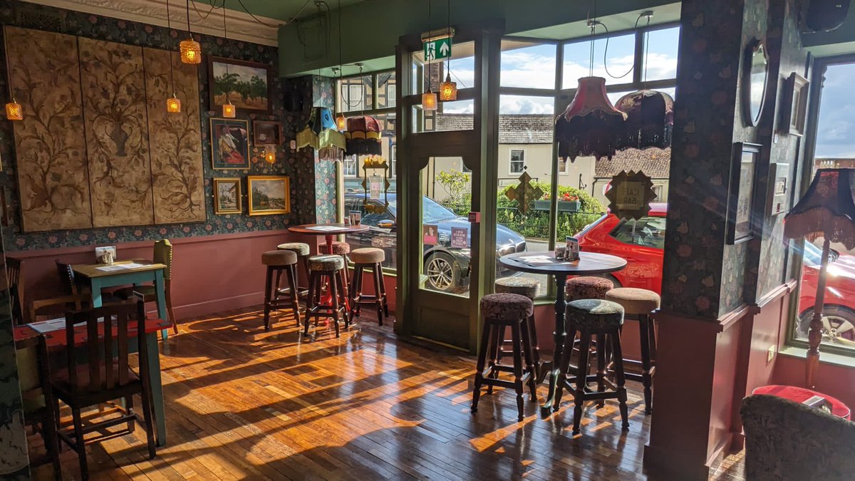 Alex Reilley tweet media