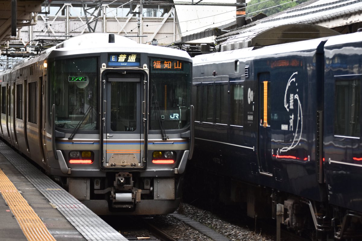 stream302620's tweet photo. 7月1日~2日
ウエストエクスプレス銀河117系がやってきました！
初日はあいにくの雨の中でしたが二日目は晴れでよかったです。 https://t.co/0LftqW3S1o