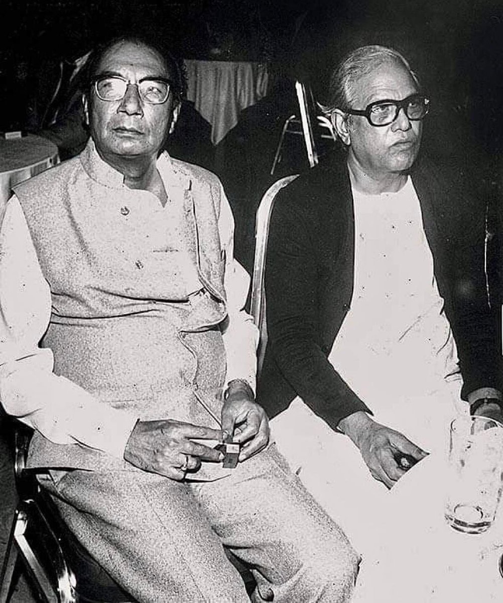 Rarest of the Rare Two legendary poets
In 1 frame-Wah !Sahir Ludhianvi Majrooh Sultanpuri -One wrote:
"Main Pal Do Pal Ka Shayer Hoon."                                      The other                                                        “Hum Hain Mata e Kucha o Bazaar Ki Tarah”