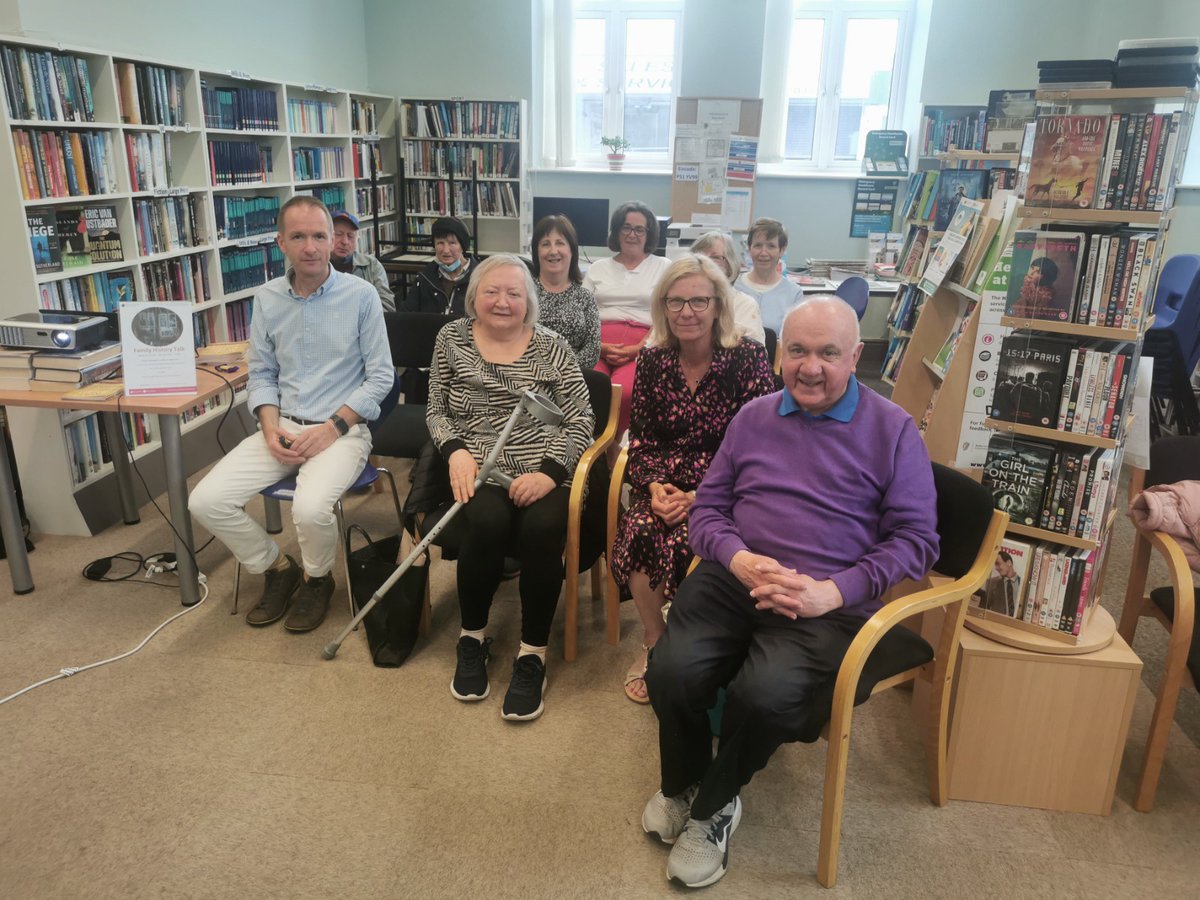 corkcolibrary's tweet photo. Rory from the Local History Studies was in Millstreet Library explaining how to begin your family history journey.
#localhistory #familytree #localhistorystudies #millstreetlibrary #millstreet https://t.co/eSlpqHNyRj