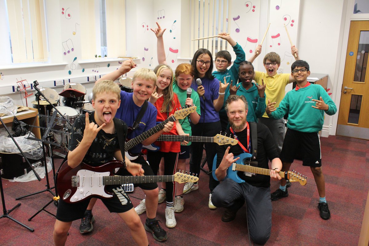 CalderdaleMusic's tweet photo. @SalterhebbleSch rocks!
It was amazing seeing the children rehearsing and performing last week for our pilot #WePerform! Mr Parker has done a fantastic job at teaching them new skills on varying instruments! We'll let the photos speak for themselves! @ace_national @Calderdale https://t.co/FB94OjmMe4