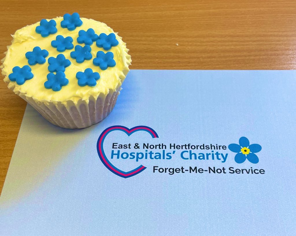 m_ollyshepherd's tweet photo. @ENHHCharity @enherts Todays Forget-me-Not themed cupcakes for the fantastic team of dedicated volunteers who support our patients living with dementia at The Lister!
#CakeItEasy πππ https://t.co/fxWVPicI7p