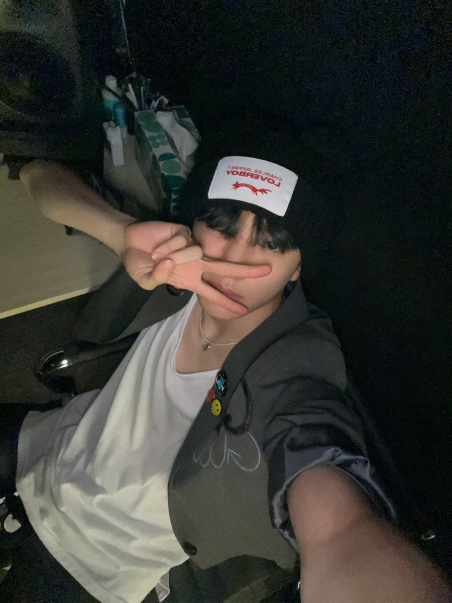 Minjaekin's tweet photo. road𝓨 🩵 Have a great day ahead today! 😘 https://t.co/FFSqr8V6jk