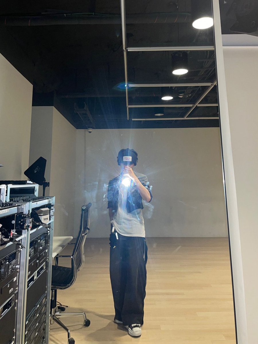 Minjaekin's tweet photo. Made by MJ. 🩵 https://t.co/wZnH0boUgh