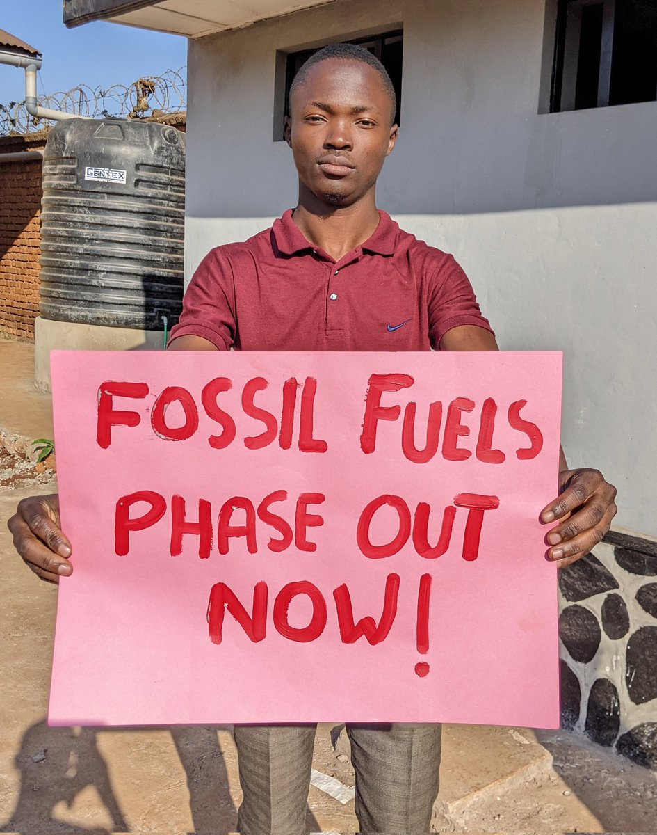 Guillaume0905Kl's tweet photo. It's confirmed that there is no future in fossil fuels. The destruction of the planet has accelerated since we became slaves to this product. #FossilFuelsPhaseout is the main driver of any positive change in our planet. #ClimateAction https://t.co/4miazRfs59