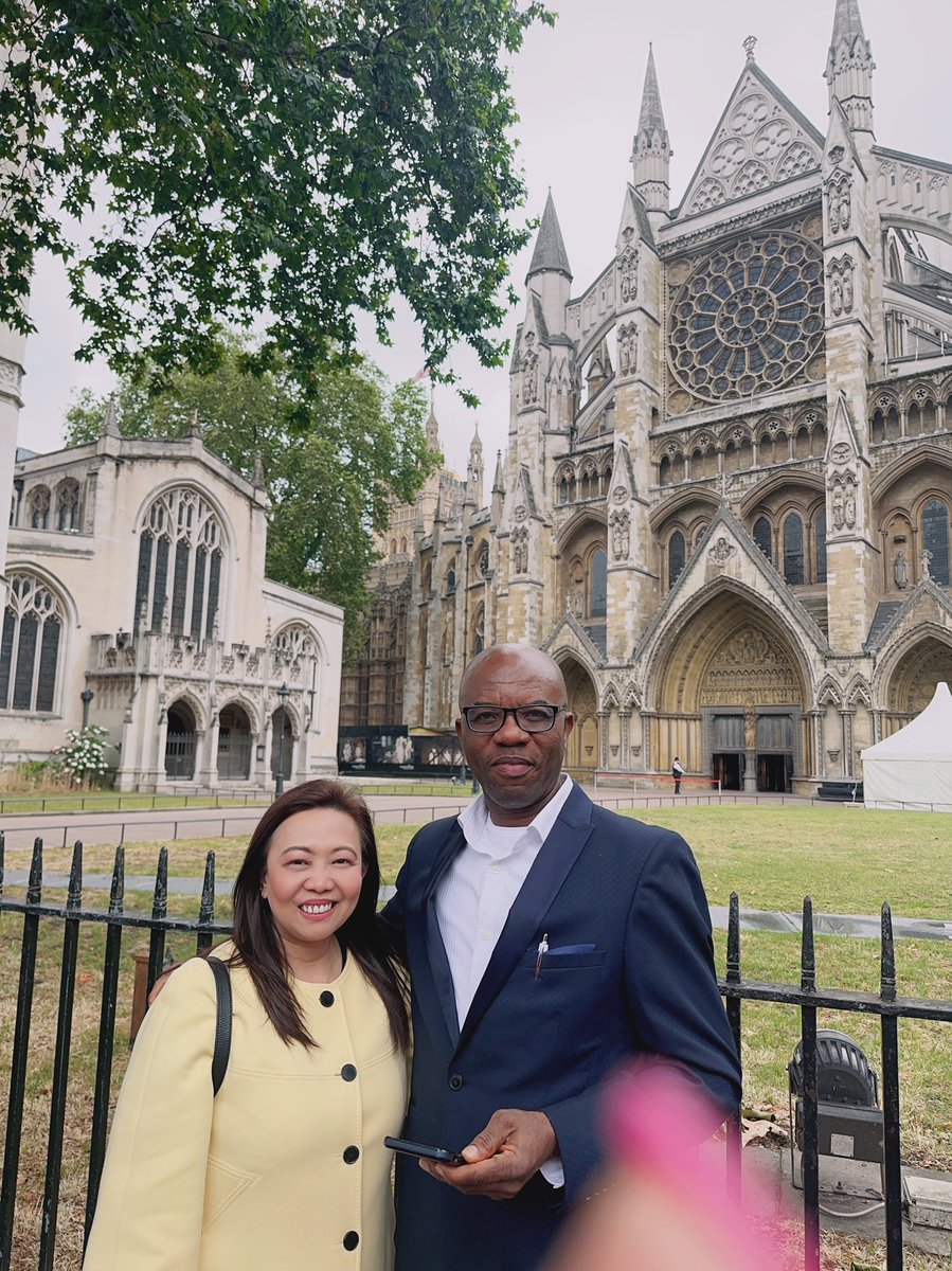 Christine Real tweet media