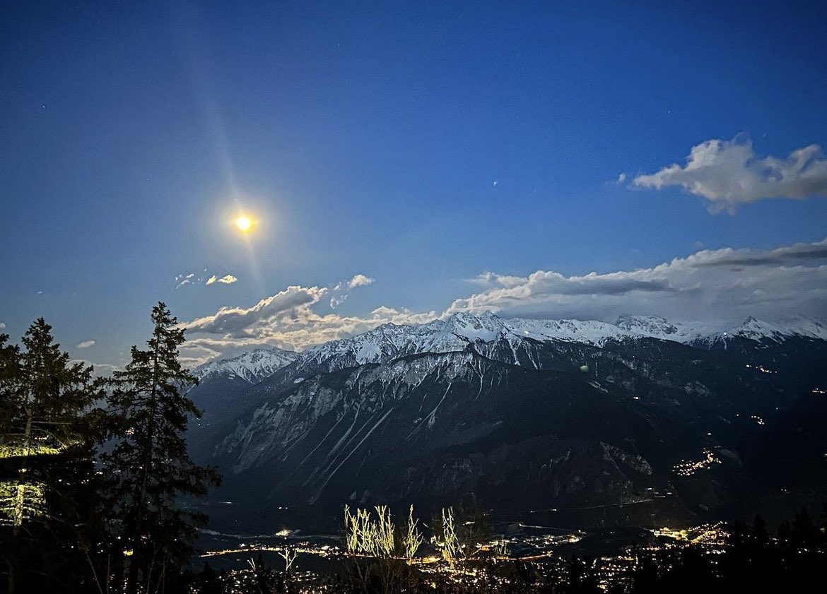 Lars Christensen tweet media