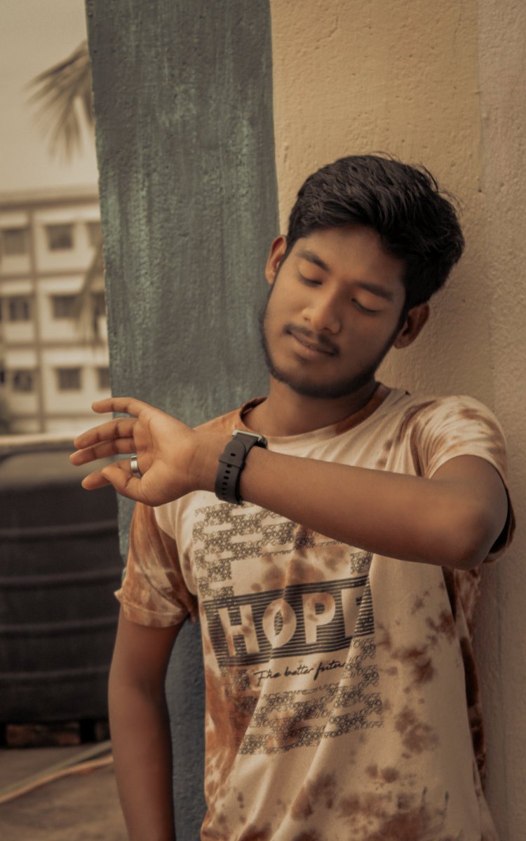 _RahulBhowmick's tweet photo. Notification নেই WATCH -এ !!🧡🤯⌚
@_RahulBhowmick 

#RahulBhowmick #Tweet #moment #TrendingNow #Trending https://t.co/Npn4Vp1L4Z