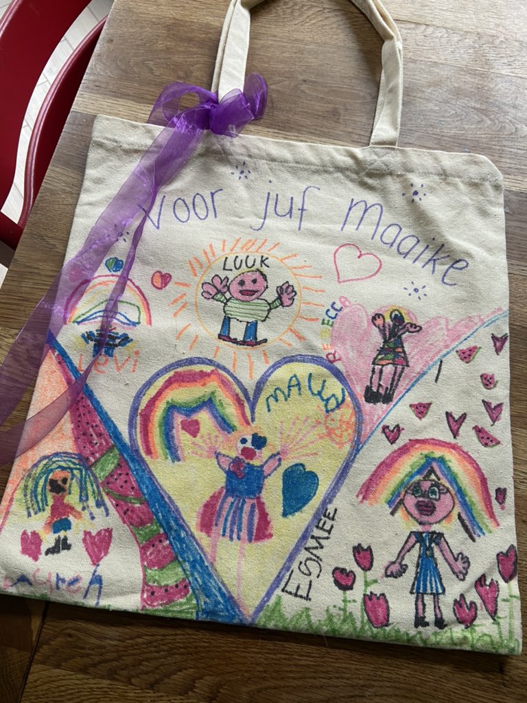 Wie wil er een Chanel tas als je dit hebt??? 😍