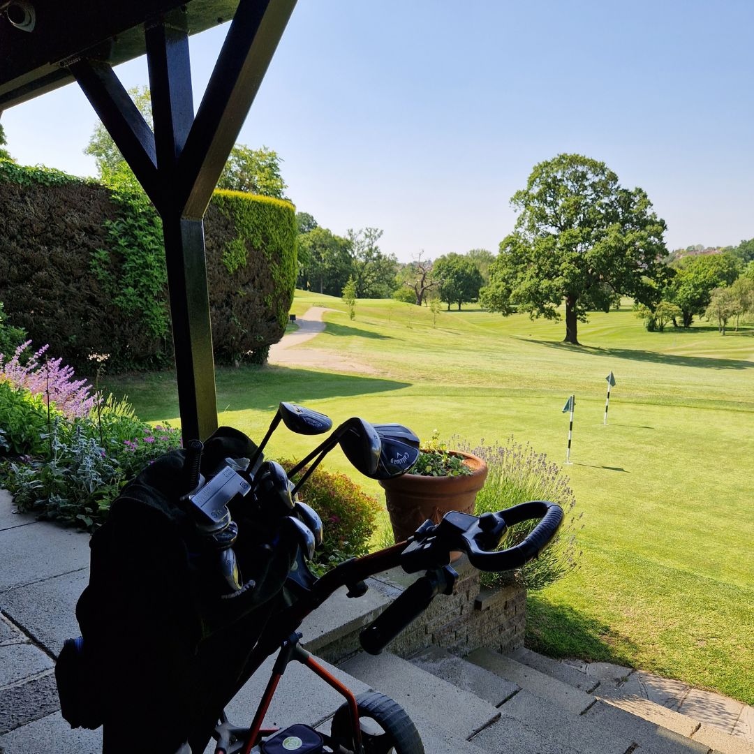 Who else is missing the hot sunny weather?!  

We definitely are!! ☀️ 🌧️

No matter the weather though, you can guarantee a relaxing time with a round of golf 🏌️ 

#enfieldgolfclub #enfield #golf #golfer #golfing #golfstagram #golflife #golfswing