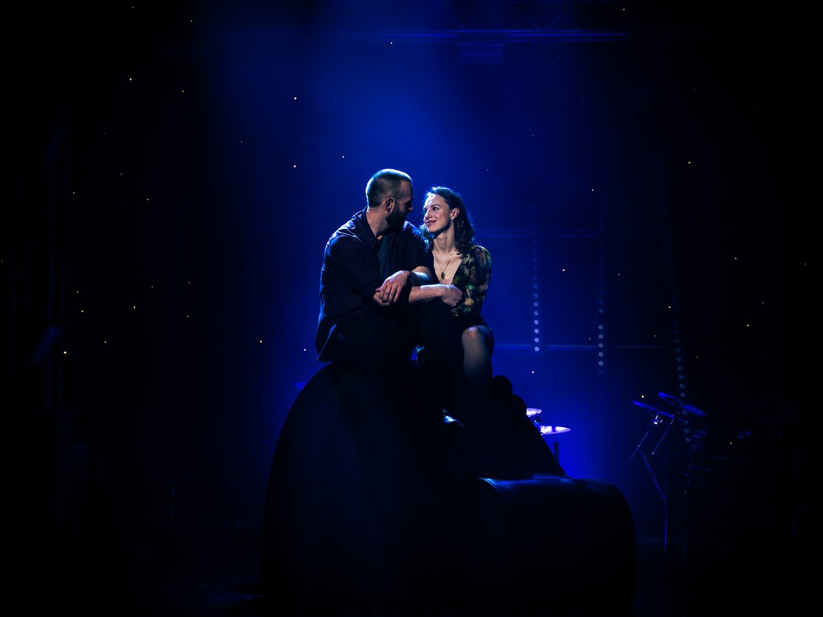 ⭐ FIRST LOOK - ONCE - THE MUSICAL - BARN THEATRE CIRENCESTER - PRODUCTION PHOTOS ⭐

📷 - Alex Tabrizi

Here's a first look at <a href="/theBarnTheatre/">Barn Theatre</a> revival of the award-winning musical - ONCE ✨

Tickets &amp; more info - barntheatre.org.uk/once