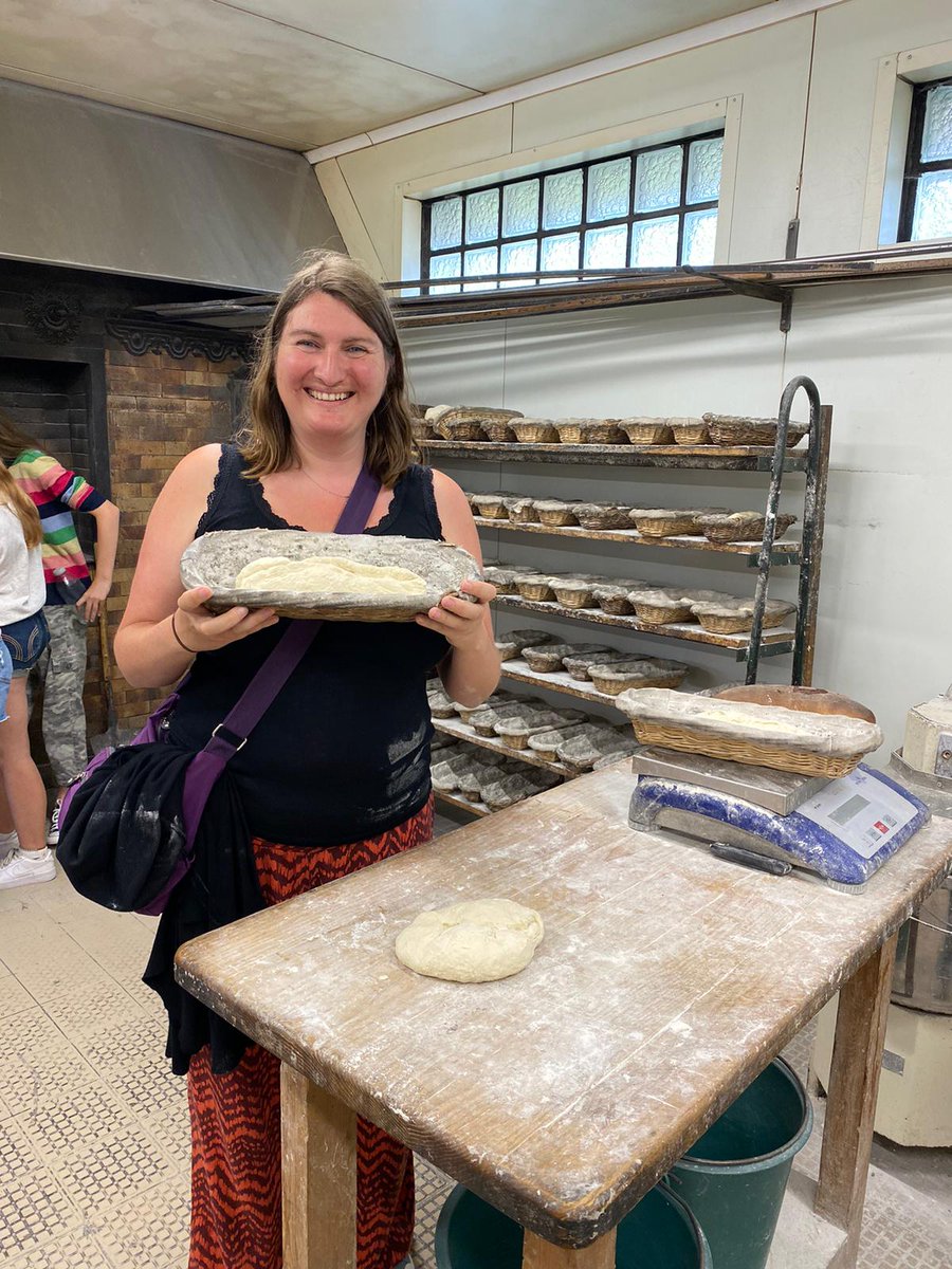 Very professional, ladies! <a href="/AvonbourneUL/">Avonbourne Boys' and Girls' Academies and USF</a>