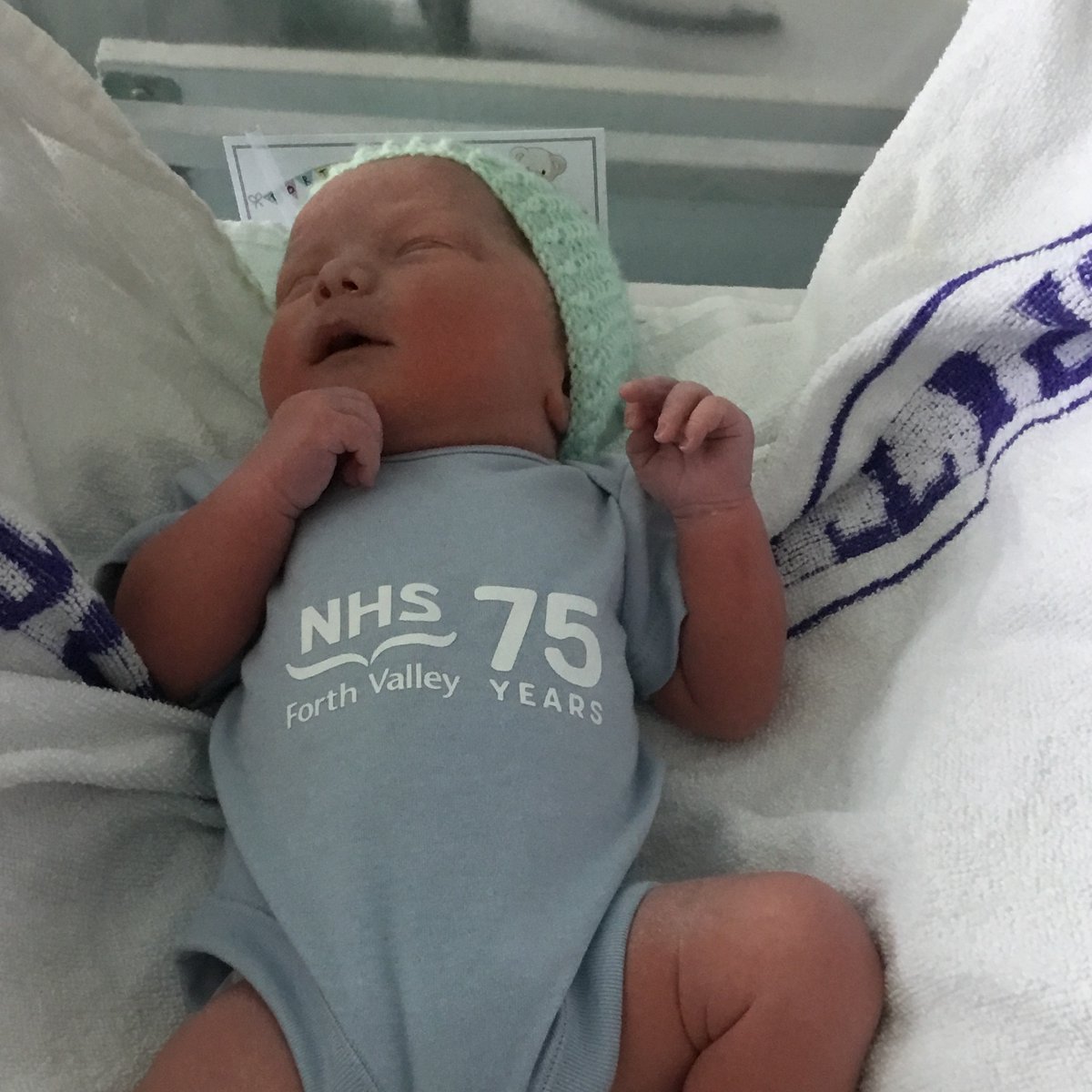 To mark the 75th anniversary of the NHS, special baby vests are being given to every baby born at Forth Valley Royal Hospital today 💙 #nhsscot75