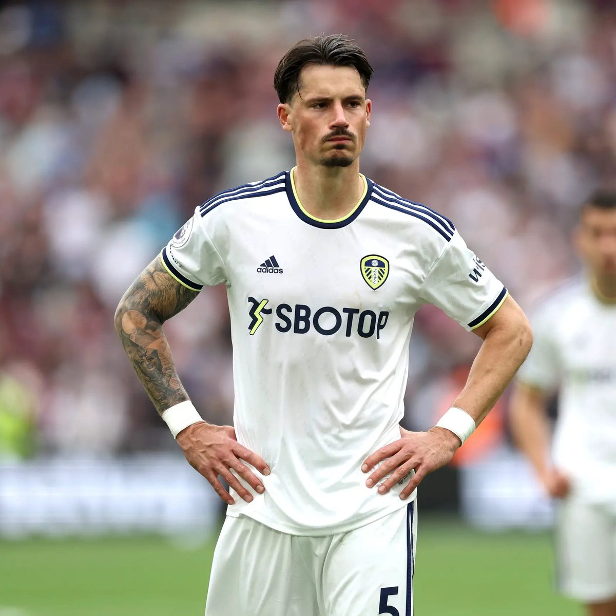 🚨 Robin Koch is set to join Frankfurt on a one-year loan. Man Utd were interested in the signing. [<a href="/Plettigoal/">Florian Plettenberg</a>] #LUFC