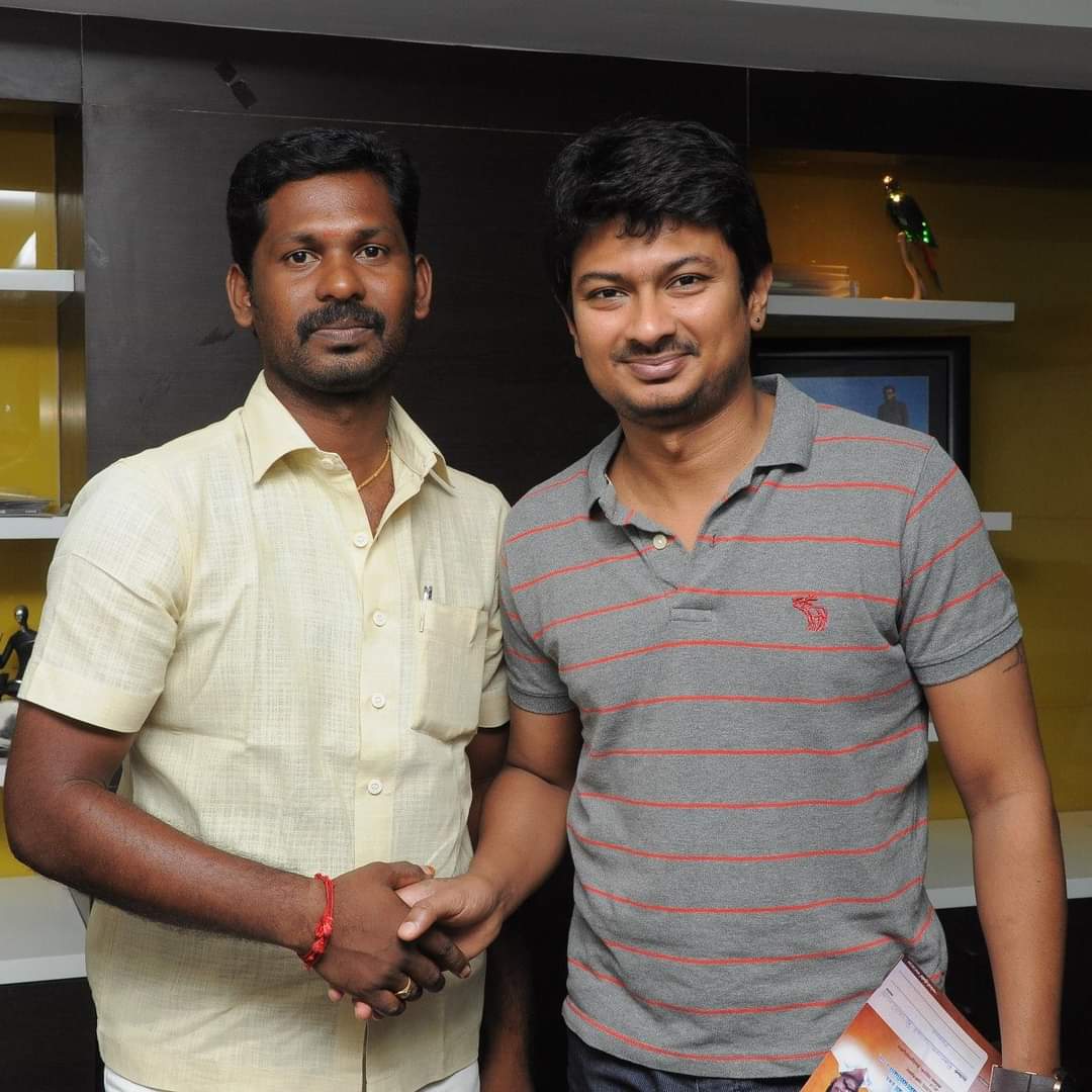 gowtham_kabil's tweet photo. திருவாரூர் மாவட்ட இளைஞர் அணி துணை அமைப்பாளராக பொறுப்பேற்கும் அண்ணன் உதயநிதி ஸ்டாலின் ரசிகர் நற்பணி மன்றத்தின் திருவாரூர் மாவட்டம் தலைவர் பாசத்திற்குறிய அண்ணன் MP எடிசன் அவர்கள் பணி சிறந்து மென்மேலும் வளர வாழ்த்துக்கள் MP Edison Thiruvarur  SK Mani Vimal Ok Ok  💐🙏💐 https://t.co/fpuOAxVTcb