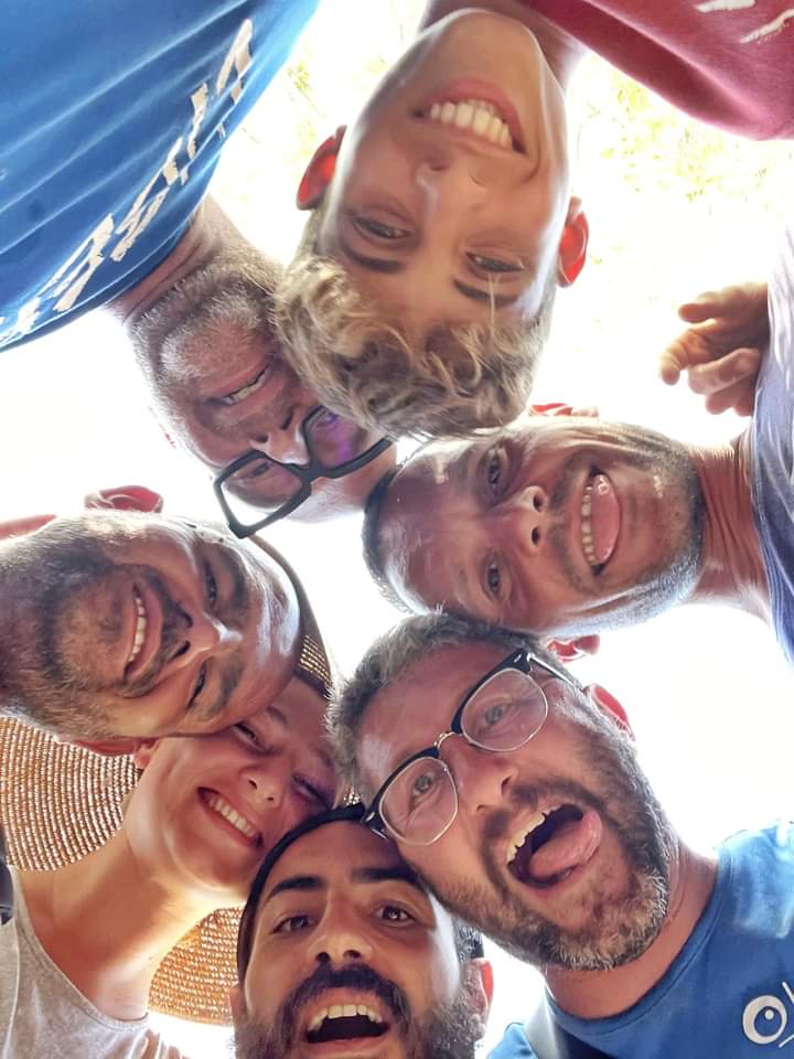 ZicaEliana's tweet photo. “È il sociale!
Sognare insieme,costruire insieme,sorridere insieme.E nessuno è mai solo.”💖

#CooperativaSocialeAlDíLàDeiSogni #FattoriaAlDíLàDeiSogni #BeneConfiscato #AlbertoVarone #Terre #DonPeppeDiana #Maiano #SessaAurunca @insinnaflavio https://t.co/L7TbBR95h5
