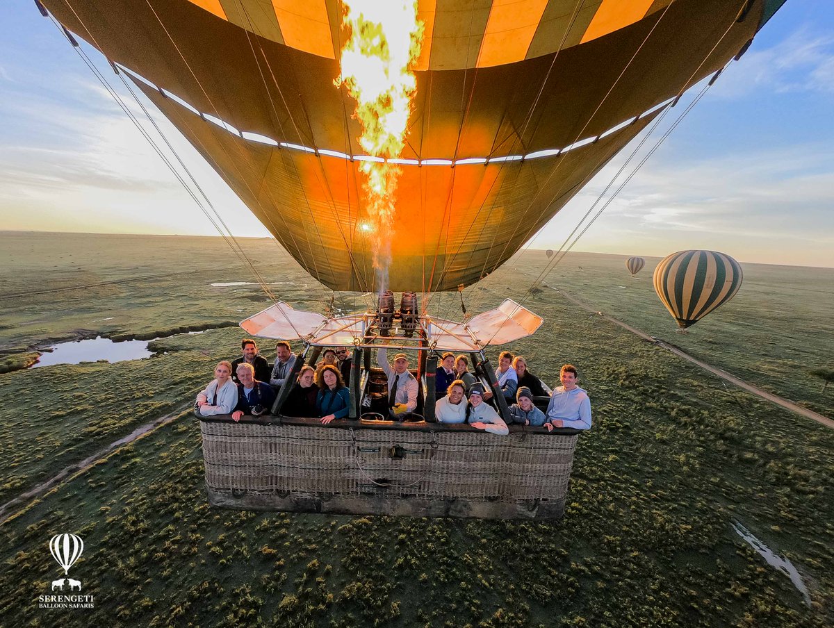 The most beautiful hot air balloon ride on earth!!
Often referred to as the most beautiful balloon flight in the world, the Serengeti Balloon Safari is certainly one of the most sought-after safari activities in the world #balloonsafari #hotairballoon #tanzania #serengeti