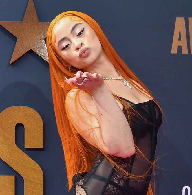 Pop Crave tweet media
