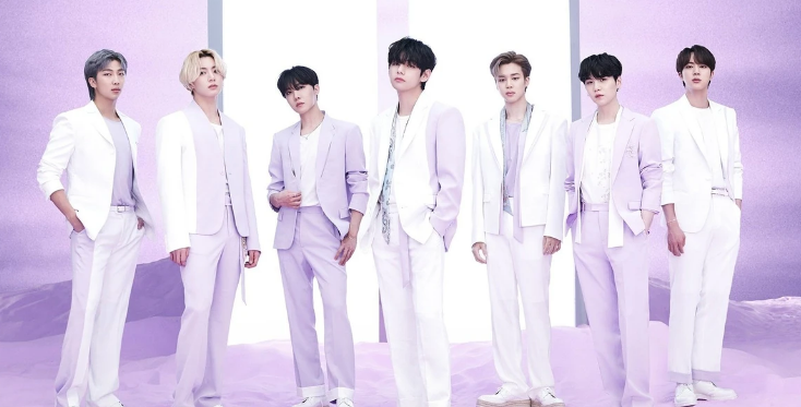 AboutMusicYT's tweet photo. BTS is the artist with the most viewed hashtag on TikTok (572B). https://t.co/rUYrqQ4QbC