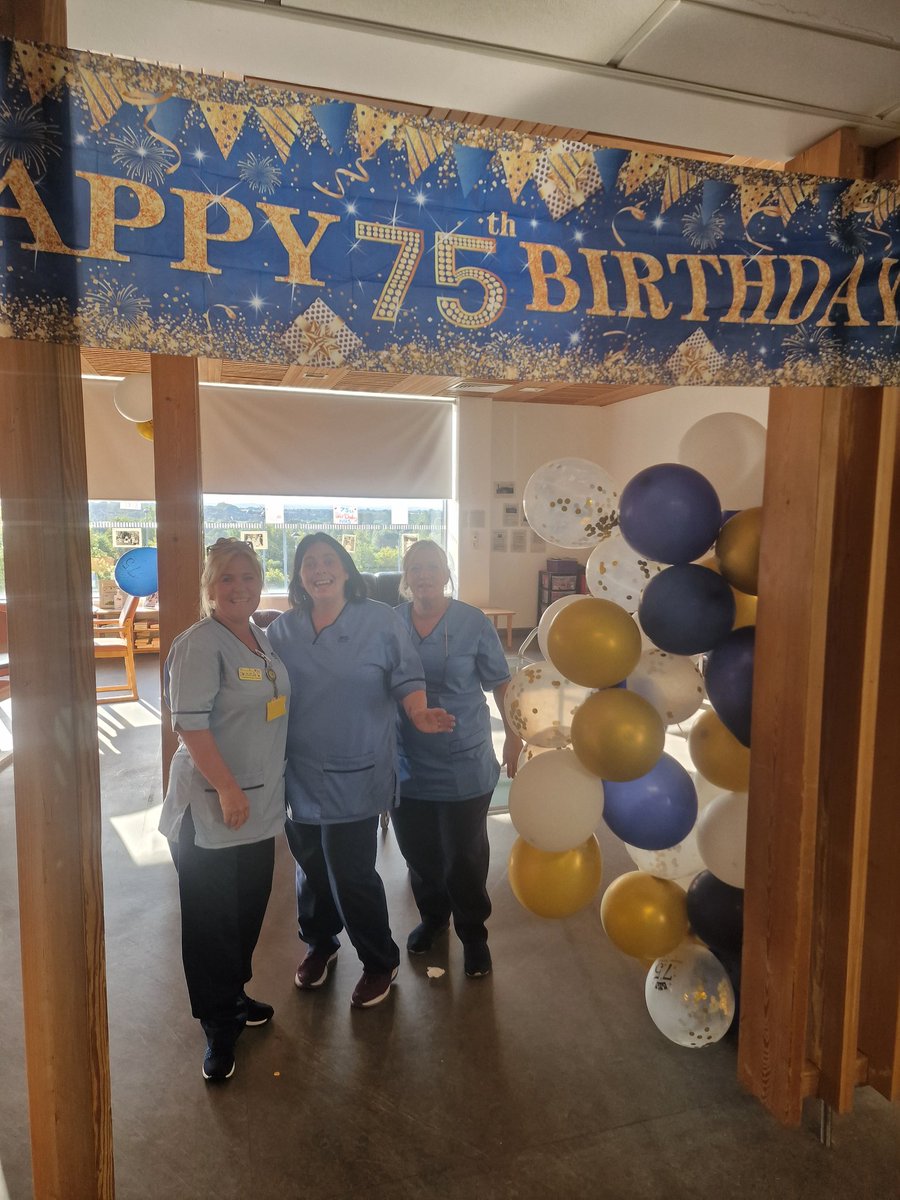 RStarrsCassidy's tweet photo. #NHS75 #NHSBirthday #nhsggc
Thanks to all our amazing staff where would we be without our healthcare support workers,nurses, OT's, PT's, SLT's, dieticians,domestic, catering, portering and administration staff! @AnnJDocherty @GillianHunter20 @beaky2511 @claires32596534 https://t.co/BGCJb8jsVc