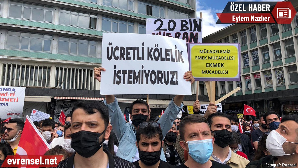 2 yıldır ücretli öğretmenlik yaptığını, aldığı ücretin çok komik olduğunu dile getiren Buket öğretmen, “Geçen ay 5 bin TL aldım. Ailem olmasa çocuğumun ihtiyaçlarını dahi karşılayamam” dedi

MEB'in mevsimlik işçileri: Ücretleri öğretmenler

evrn.sl/7GzToK