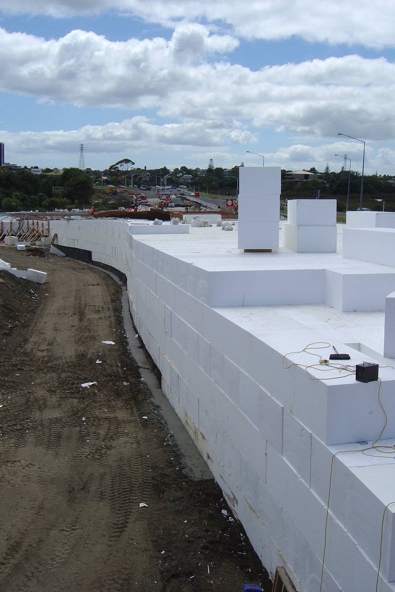 GeofoamIntl's tweet photo. "Geofoam: The Solution for Uneven Terrain" - Whether you're building on a slope or dealing with soft soil, our geofoam blocks provide a stable and cost-effective solution. #geofoam https://t.co/rbJmvZs8PY https://t.co/pjeSb3aO0Y