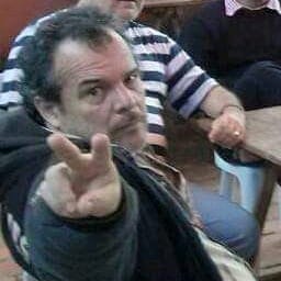 JulioVacaTroch3's tweet photo. @vanev87 @Horacio_Cartes @DelgadoHidran @HoracioGad92621 Esa es la Manera Horacio Cartes .... por No decir el Puto Sistema ...!!

#Padrillo
#VanessaNEvil https://t.co/MUVSF11FI3
