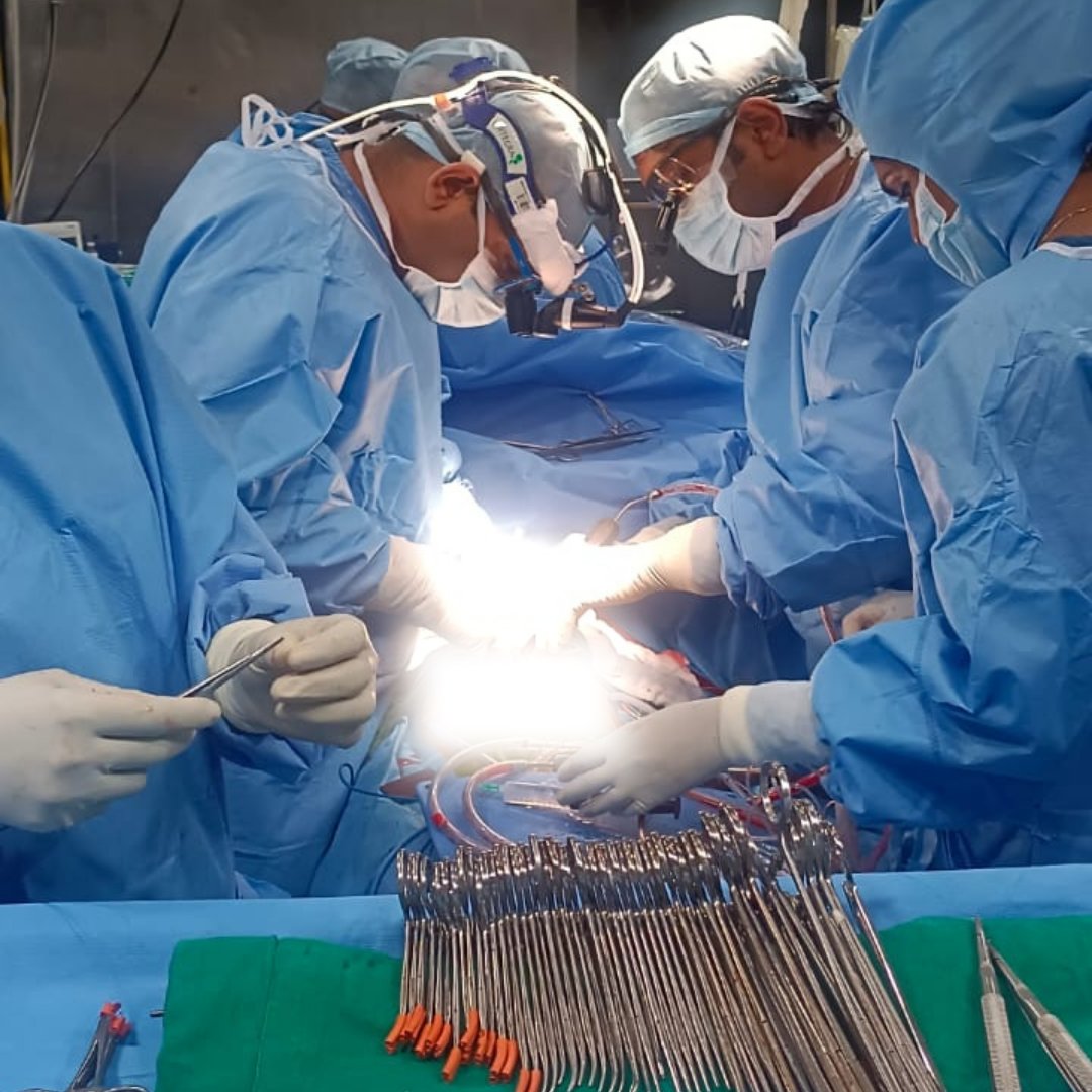 CHeartLink's tweet image. Thank you to Scanlan Life Programs for making a generous donation to Amrita Hospitals in Kochi, India. The new instruments support the Children’s HeartLink Center of Excellence who does complex neonatal work &amp;amp; trains others in their region in pediatric cardiac care. @ScanlanInc