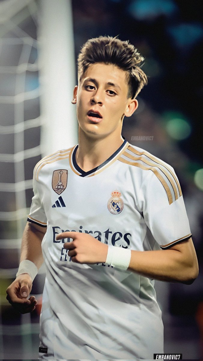 Ali Koç: "Arda, Fenerbahçe'de
kalmayacak, çünkü Fenerbahçe'de
kalmak istemiyor." #ArdaGuler