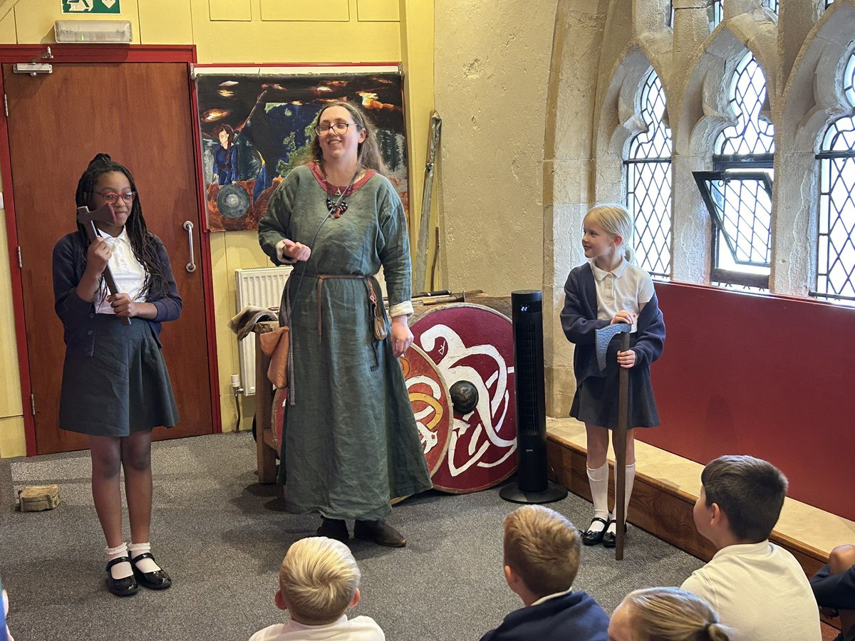 HallPeel's tweet image. We have had the best day at JORVIK and got to see and learn lots. We even got to see some real Viking weapons ans some got to hold them!