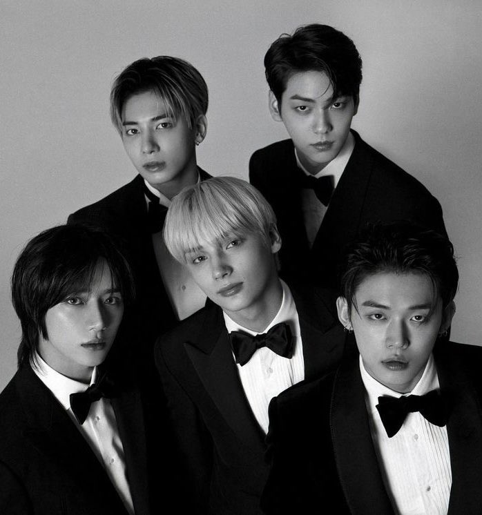 никто не просил но 

☆ мемберы txt как песни one direction ☆