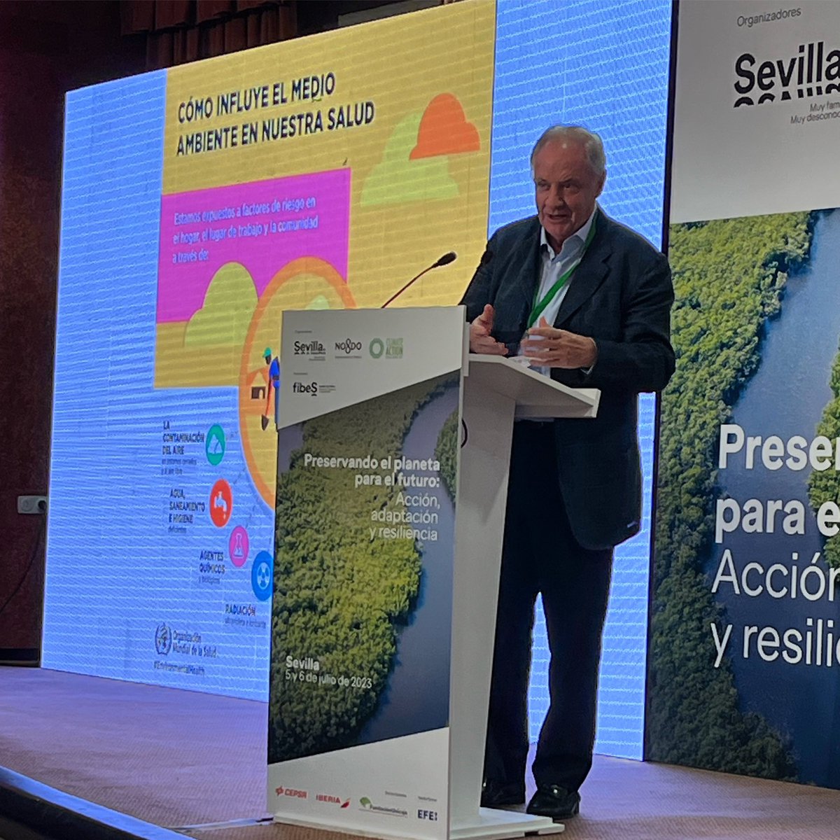 summit4oceans's tweet photo. #CAMBIOCLIMÁTICO y #SALUD: Santiago de Torres, #AtrysHealth , como influye el #medioambiente en nuestra Salud, la deforestación, el uso de fertilizantes…. La contaminación. El agua, agentes químicos, radiación, ruido,?prácticas agrícolas, y cambio climático.. @Atrys_Health https://t.co/24V6okJvgf