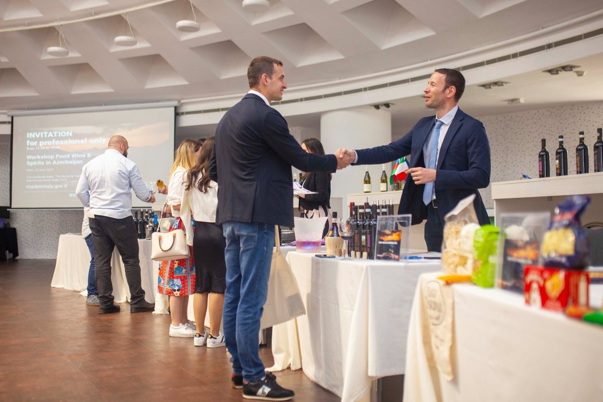 ITABaku_'s tweet photo. Workshop alimentare e vinicolo del 22 giugno 2023 organizzato a Baku dall'Ufficio dell'Agenzia ICE, Trade Promotion Section of the Italian Embassy https://t.co/pfpJT4XFOP