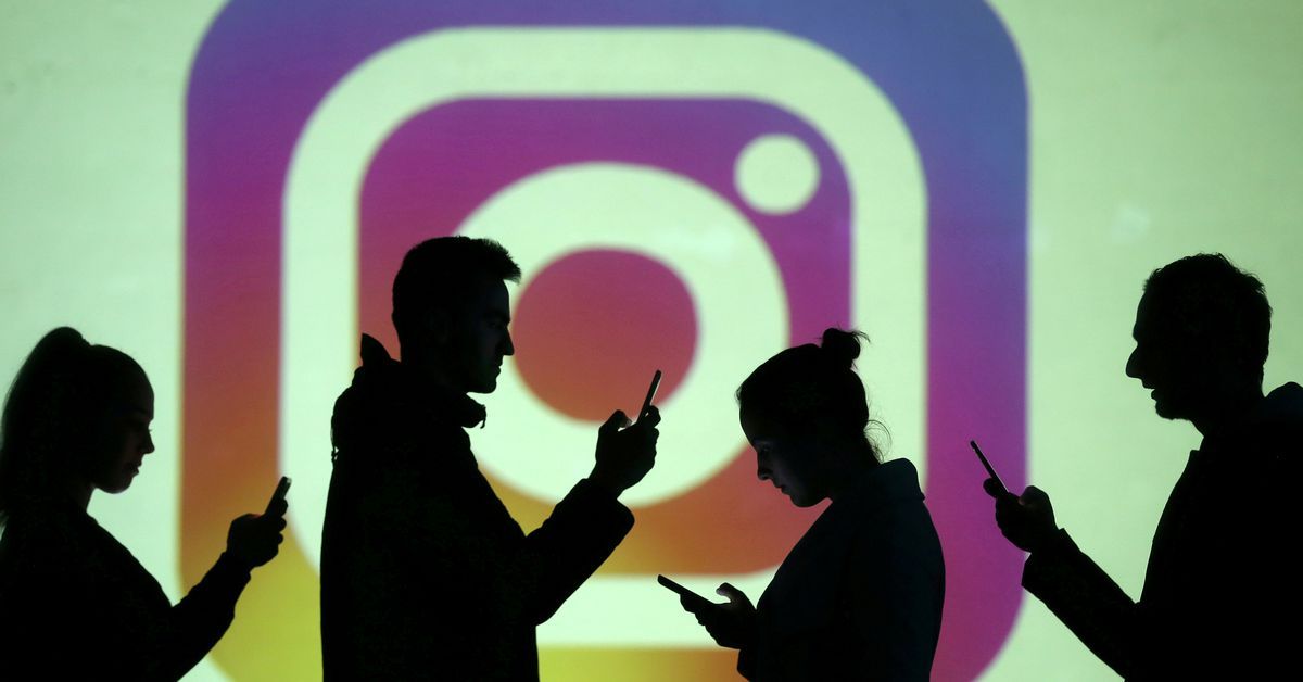 Canada's Quebecor to pull its ads from Facebook, Instagram reut.rs/3JG16xF