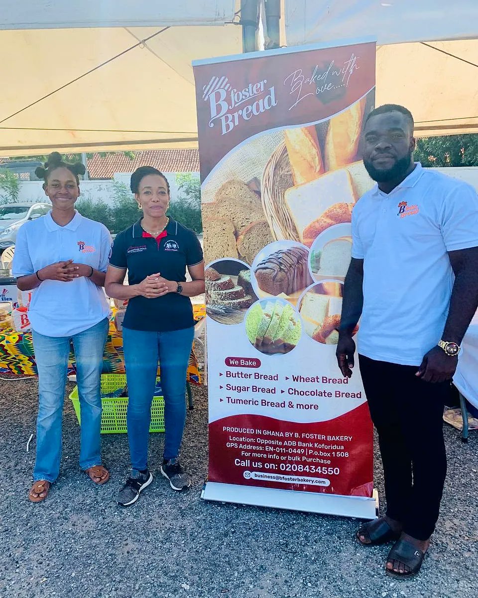 BFoster_bakery's tweet photo. We participated in the Republic Day Trade fair organised on 1st July at the forecourt of Ghana's Parliament House in Accra.
Thank you, Hon. @zanetorofficial, for visiting our stand. 😊🙏🥳
#bfosterbread #No1 #Bread #Ghana #breakfast #bfosterbakery #bread #yummy https://t.co/EvRUrzNHD1