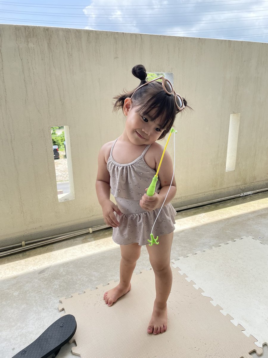 kaedebuu15's tweet photo. かわいい👧🏻👙🧡 https://t.co/FLWmB10Nj5