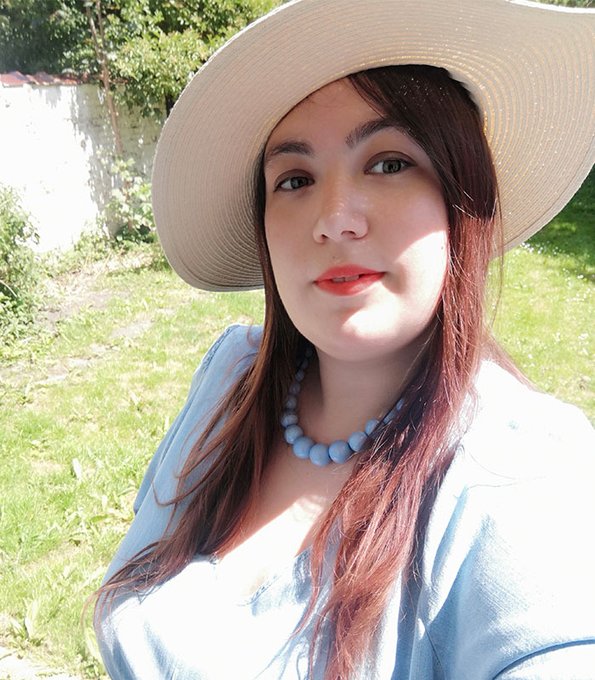 Chill in the sun while My little ones work hard for Me ☀️ https://t.co/TsYdUJlQaj<a href="/tag/porntopawards"class="tags"><span>#porntopawards</span></a>