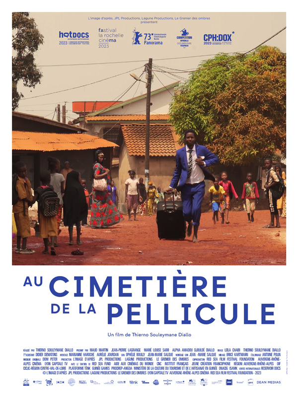 AuRhAlpes Cinéma (@aurhalpes_cine) on Twitter photo 📣 Partez sur les traces du 1er film de Guinée avec AU CIMETIÈRE DE LA PELLICULE de Thierno Souleymane Diallo, aujourd'hui au cinéma !
📍Un documentaire en partie produit et post-produit en Auvergnne-Rhône-Alpes, avec le soutien de la Région <a href="/auvergnerhalpes/">Auvergne-Rhône-Alpes</a> 📣 Partez sur les traces du 1er film de Guinée avec AU CIMETIÈRE DE LA PELLICULE de Thierno Souleymane Diallo, aujourd'hui au cinéma !
📍Un documentaire en partie produit et post-produit en Auvergnne-Rhône-Alpes, avec le soutien de la Région <a href="/auvergnerhalpes/">Auvergne-Rhône-Alpes</a>