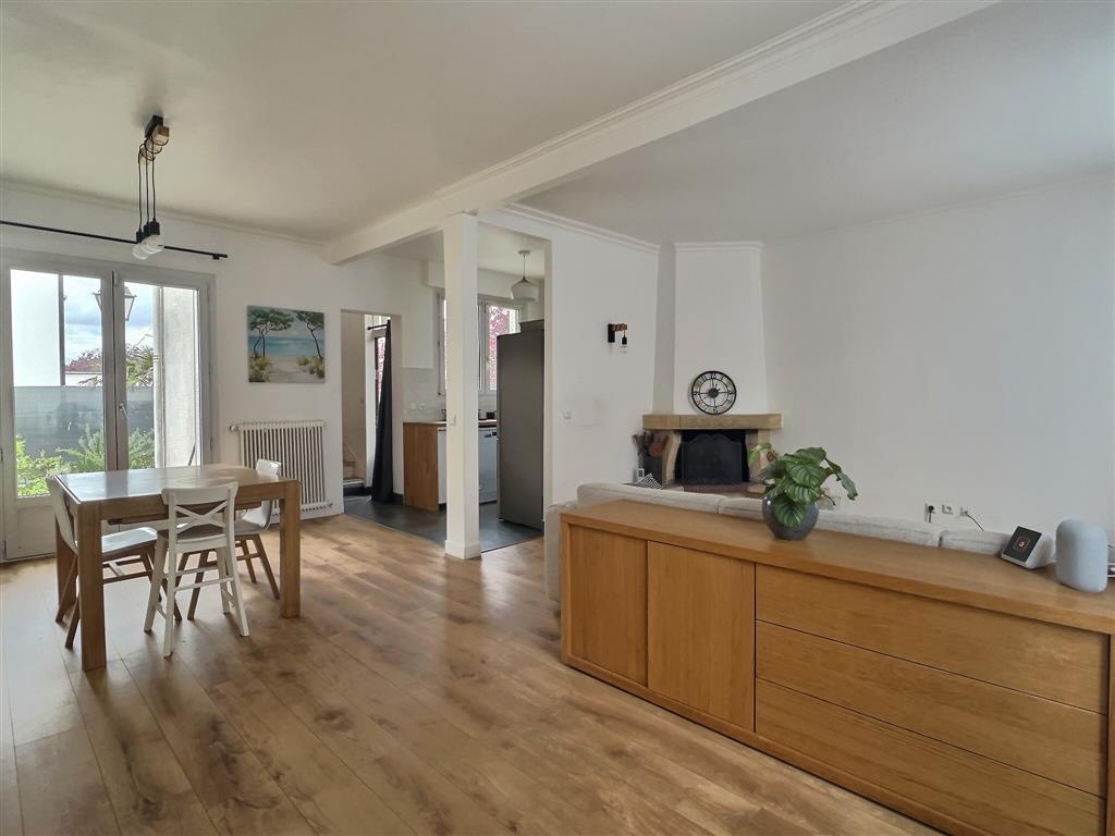 AllouxChristop1's tweet photo. À vendre | Saint maur des fosses 🗺️

Agentys la Varenne, votre partenaire immobilier, vous présente en exclusivité cette belle #maison rénovée (electricité aux normes, plomberie, rafraichissement total) de 95m², offrant d'agréables espaces (...) https://t.co/X1bE34r2nM https://t.co/01EFDvnSyh