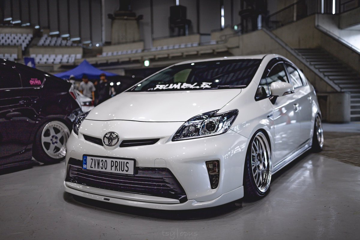 RUMBLE_2018's tweet photo. "PRIUS"
#RUMBLE
#沖縄トヨタ
#zvw30
#prius
#prius30
#priusclub
#priuslife
#priusgang
#TOYOTA
#toyotagram
#toyotanation
#toyotaclub
#toyotaprius
#toyotalife
#ssrwheels
#carstagram
#lowstyle
#stance
#ハイブリッドカー https://t.co/Vr3hhxNUZn