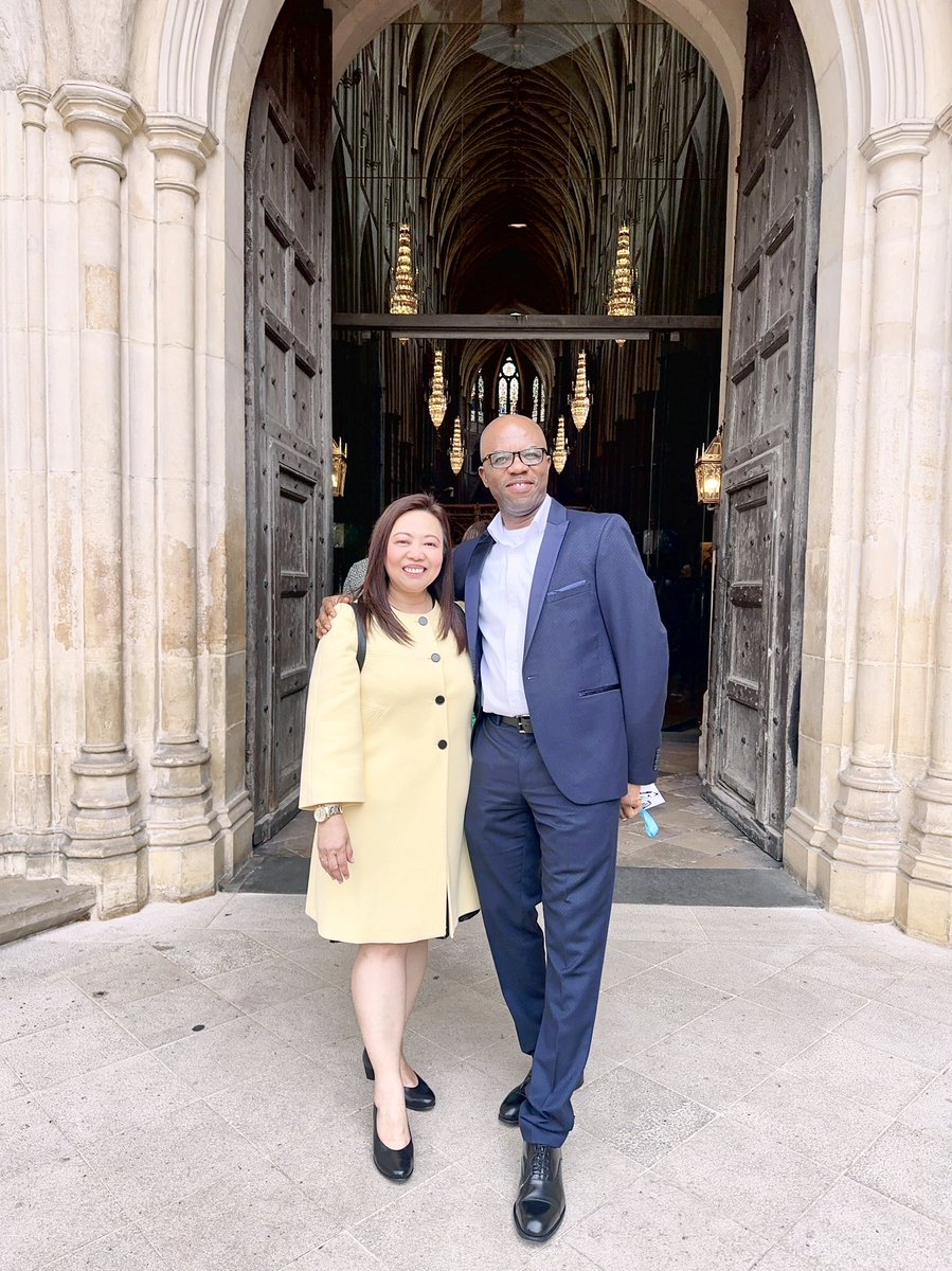 Christine Real tweet media