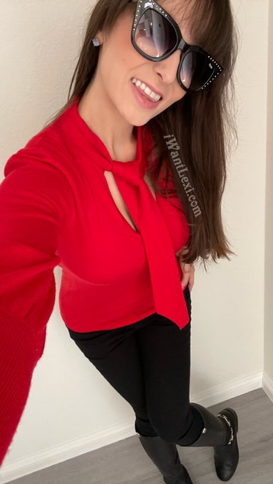 @realloyalfans Spotlight&hellip;come find me there this weekend! @Exxxotica #realloyalfans https://t.co/r6K<a class="tags" target="_blank" title="On Twitter" href="/?out=eyJ0eXAiOiJKV1QiLCJhbGciOiJIUzUxMiJ9.eyJpYXQiOjE3MjAwOTU1MTEsImlzcyI6InR3cG9ybnN0YXJzLmNvbSIsIm5iZiI6MTcyMDA5NTUxMSwiZXhwIjoxNzUxNjMxNTExLCJyZWRpcmVjdF91cmwiOiJodHRwczovL3R3aXR0ZXIuY29tL3JlYWxsb3lhbGZhbnMifQ.r7xj7CtHcrXaKtrU0gJW-p5hpyMbgq4kM8L43I6Fh5NigVr7aXpZ_BbQY9_I1BUFBEqqYZFdh5W4_ju62DZ40g">@realloyalfans</a><a href="/tag/realloyalfans"class="tags"><span>#realloyalfans</span></a>