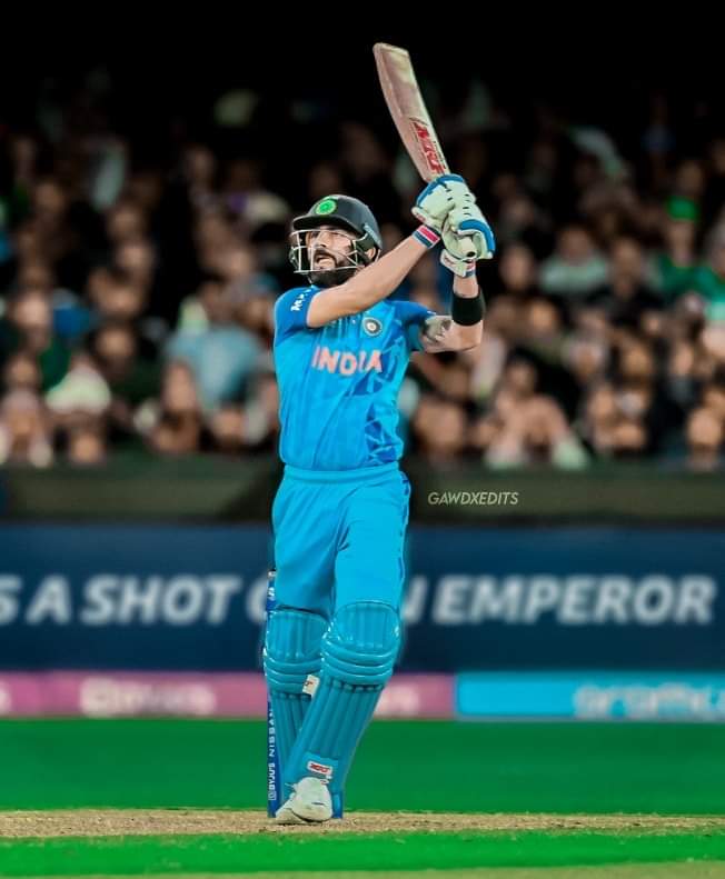 Ramiz Raja Said:,''''...Virat Kohli is Pakistan's biggest threat in the India Pakistan match..🐐👑❤️

#viratkohli #kingkohli #RamizRaja #IndvsPak #cwc2023 #CWC #iccworldcup2023 #vkfbd #indiancricketteam #TeamIndia