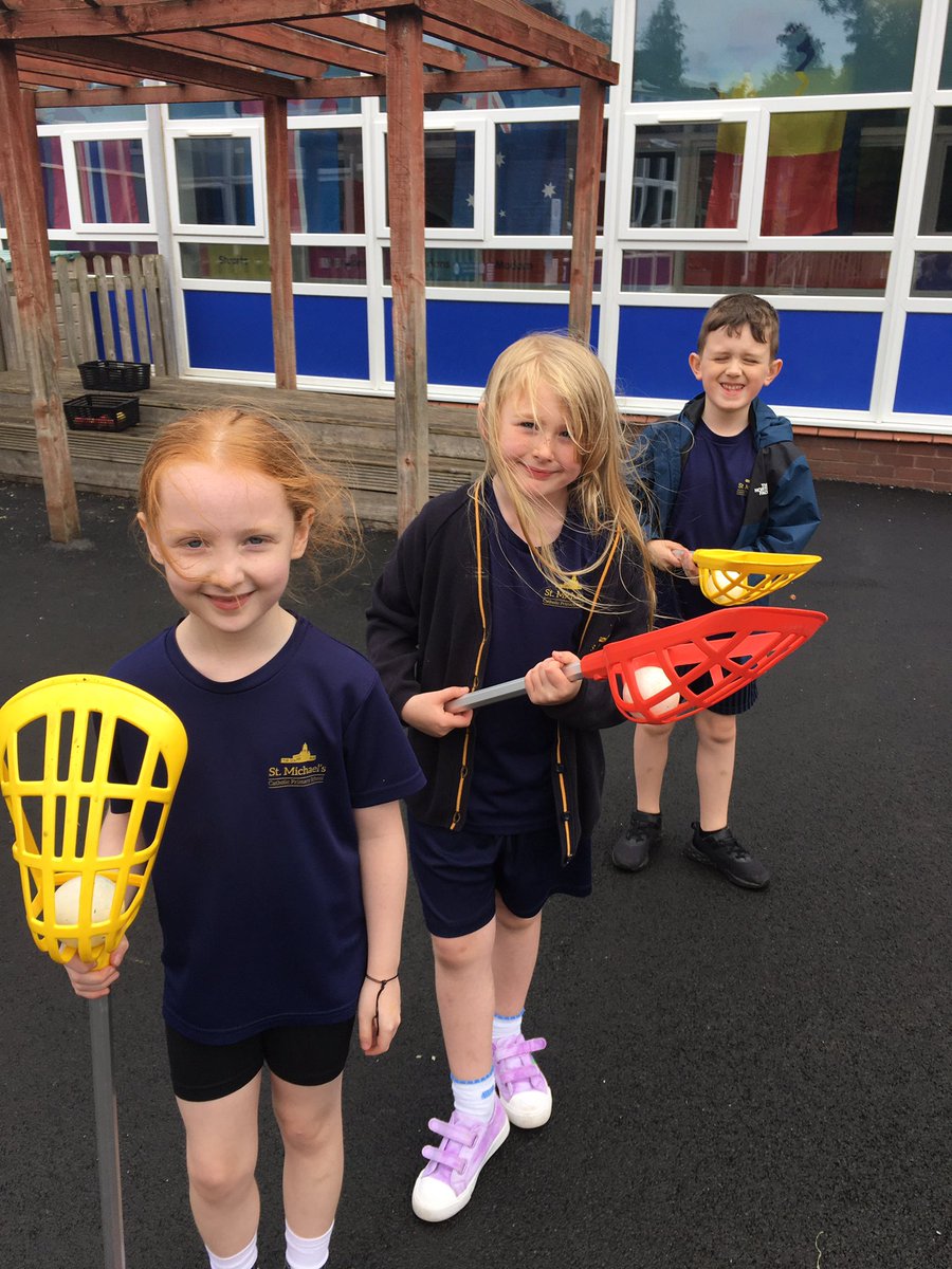 stmichaelscps's tweet photo. Learning how to play Lacrosse in Year 2PB 🥍 #StMCPE https://t.co/sq8HH0pWeJ