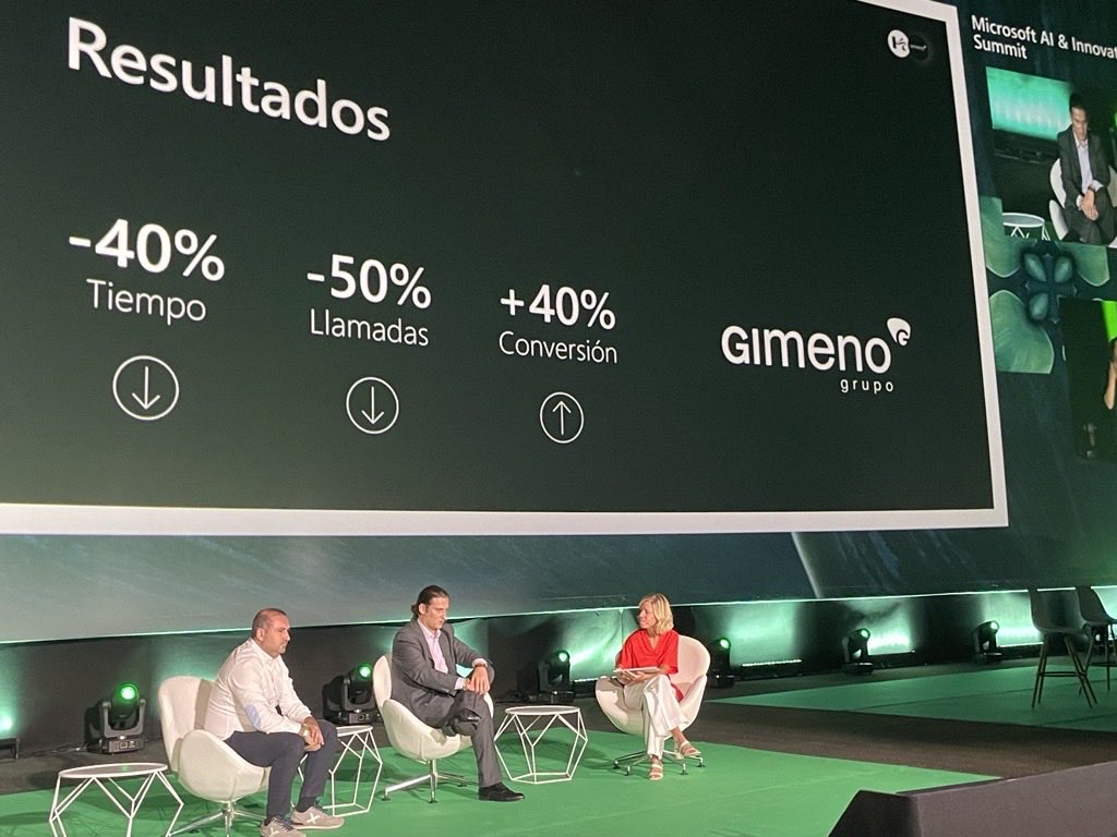 Nataescobedo's tweet photo. Celebrando hoy nuestro evento  #MicrosoftAISummit con nuestros #clientes y nuestros #partners. Casos de uso de #IAGenerativa que son ya una realidad.
#MicrosoftEspaña #ReimaginaEspaña https://t.co/KkL4gjP9St