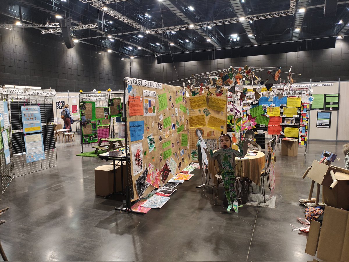 ageem_18's tweet photo. Préparation de l'Expo Tina et Toni pour le Cher au congrès @AGEEM_National https://t.co/TnDlAuM7ZB
