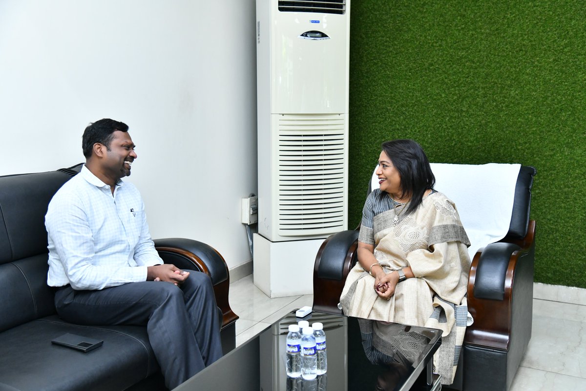 gadwalvijayainc's tweet photo. Extending a warm welcome to GHMC Commissioner Ronald Rose who took charge today. Congratulations, Ronald Rose Garu &amp; Let us collaborate to create a world-class city.

@CommissionrGHMC @GHMCOnline https://t.co/5oE3HJFtxF