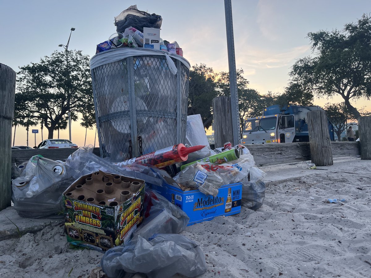 angie_angers's tweet photo. This is disgusting. This is what’s left behind from July 4th at Ben T Davis Park in Tampa. There’s fireworks and cans in the bay, trash everywhere, tents left behind, broken bottles in the sand. 

⁦@CityofTampa⁩ crews are rushing to clean it. It’s bad. 📸: ⁦@BN9⁩ https://t.co/J4UcgcVQ3k